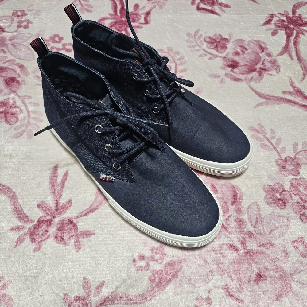 Ben Sherman Navy Chukka Boots with White Sole and Red Heel Loop
